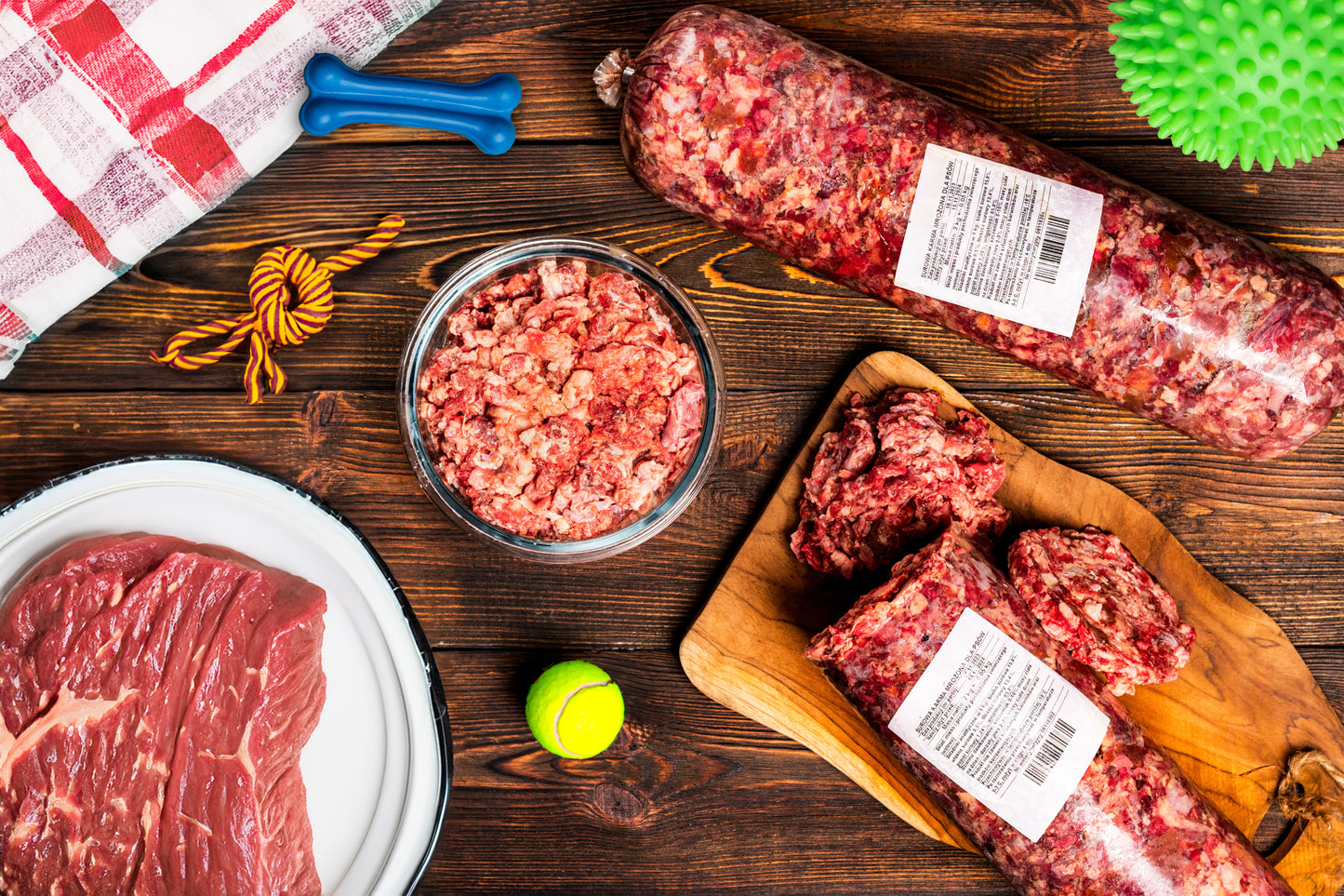 Baton dla psów mrożony BARF wołowy bez kości surowy 5x2000g